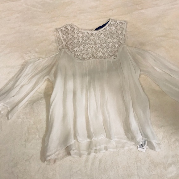 Zara Cold Shoulder Flowy Top - Picture 6 of 11